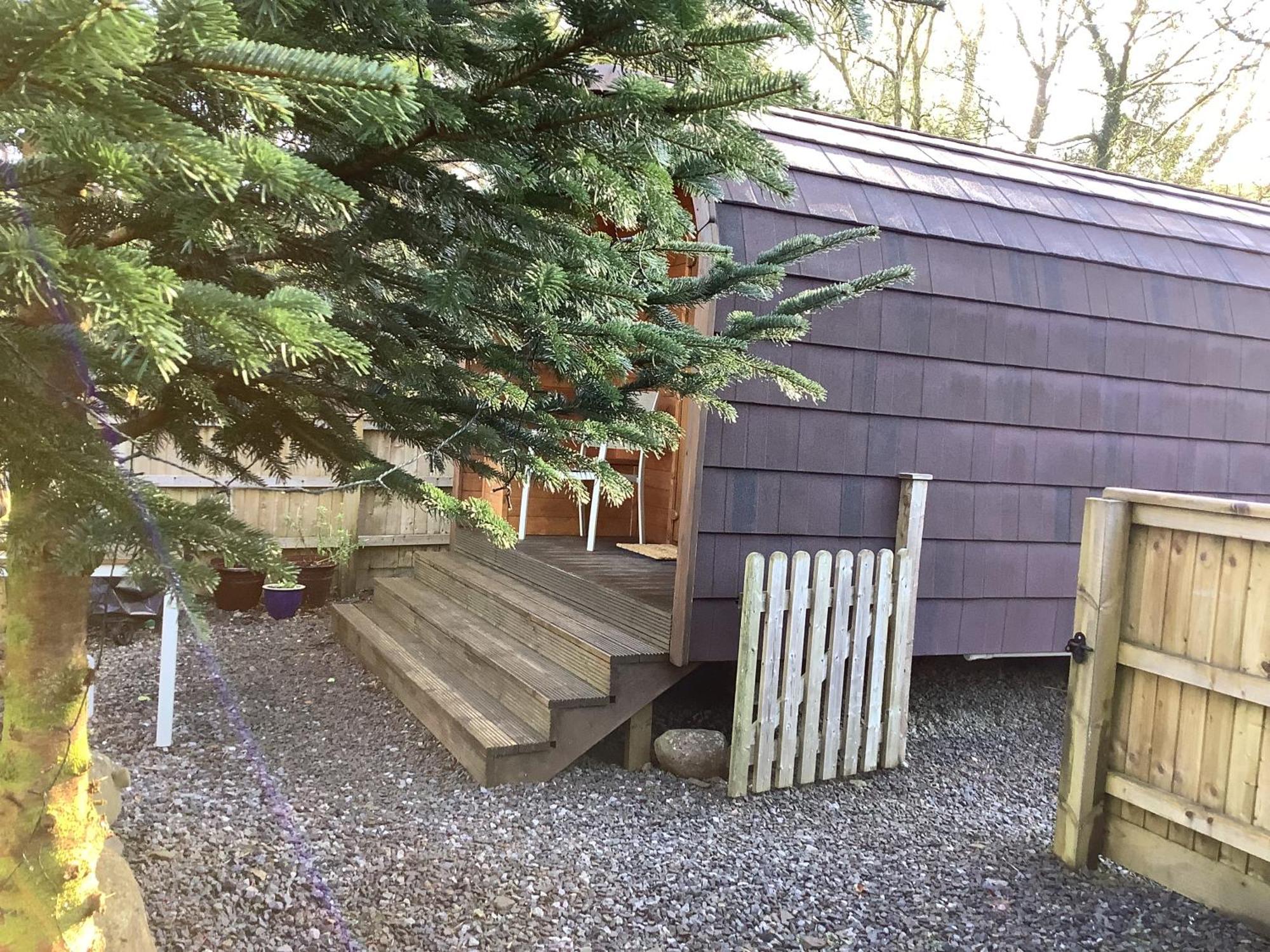 Hotel Little London Bed & Breakfast And Glamping Pod Abercraf Exteriér fotografie