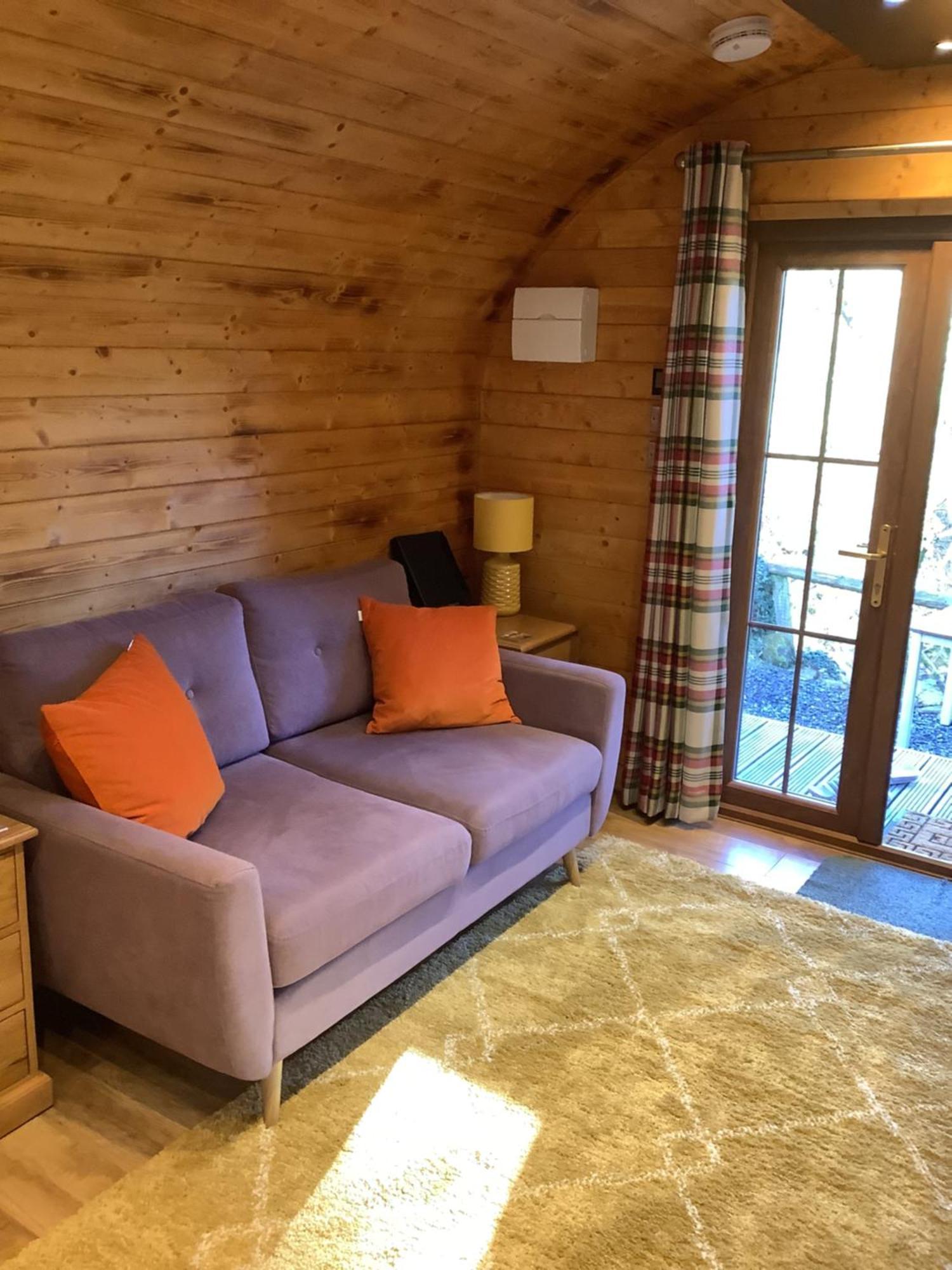 Hotel Little London Bed & Breakfast And Glamping Pod Abercraf Exteriér fotografie