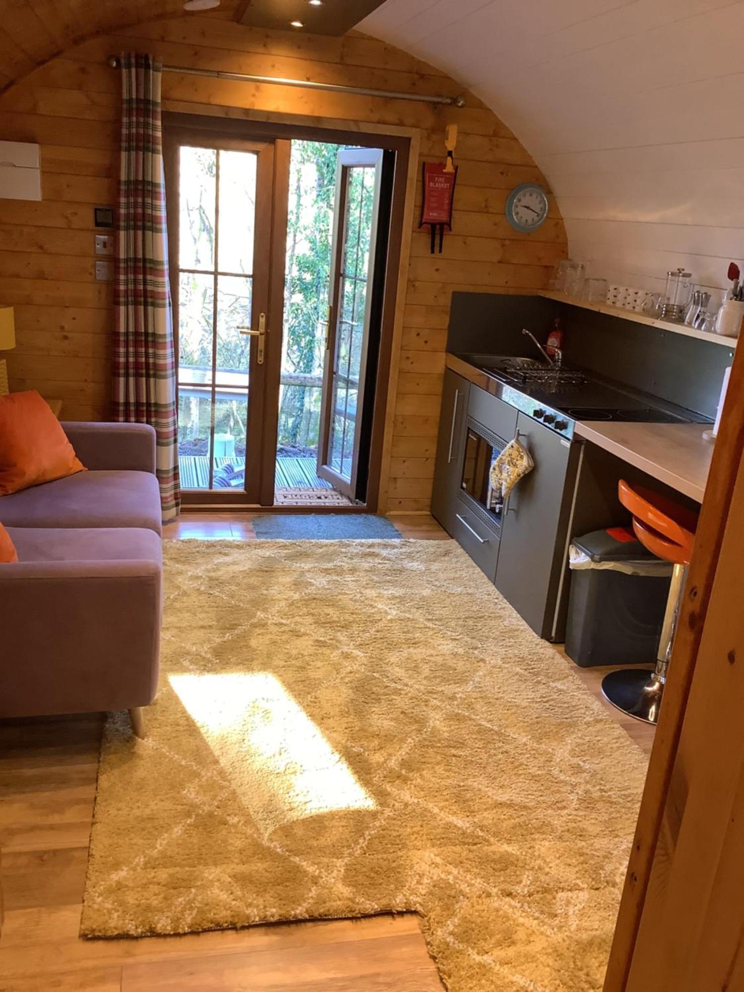 Hotel Little London Bed & Breakfast And Glamping Pod Abercraf Exteriér fotografie